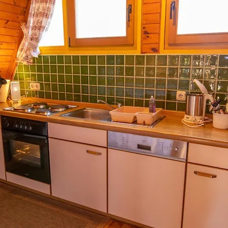 Finnhuetten In * Freest